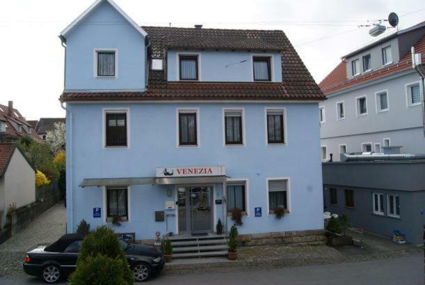 Hotel Venezia ทือบิงเงิน ภายนอก รูปภาพ